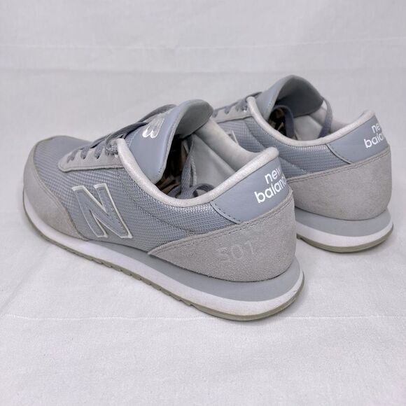 New balance 501 women’s shoes, women size 9.5 - Picture 3 of 7